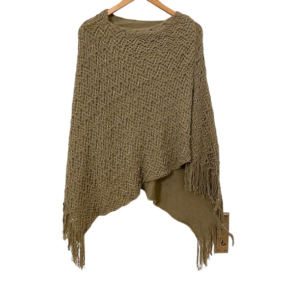 Tasseled knit poncho with sequins - Picture 1 of 4
